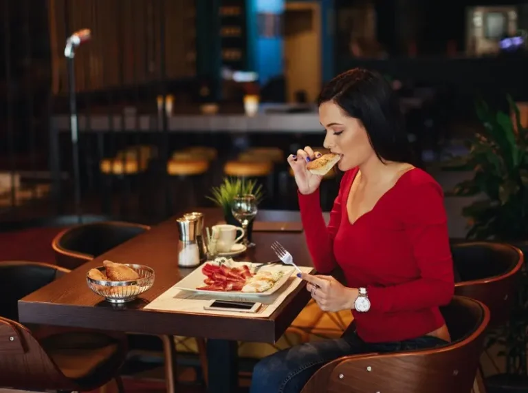 How Music Shapes the Dining Experience—And Why It Matters More Than Ever